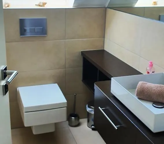 Scheukelanders 3 公寓 *